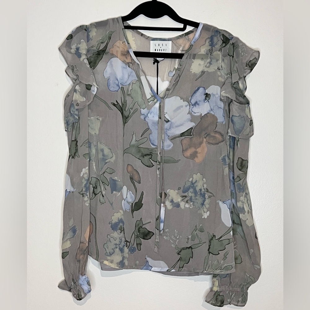 NWT Lost + Wander Floral Frilly Top